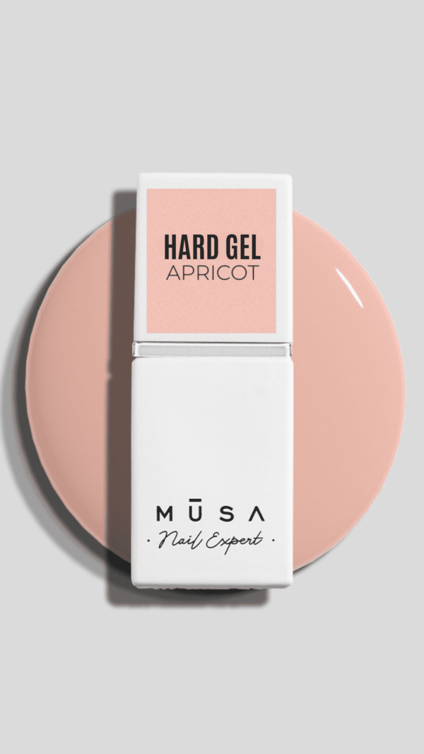 Photo de la hard gel apricot in the bottle de couleur orange pastel.