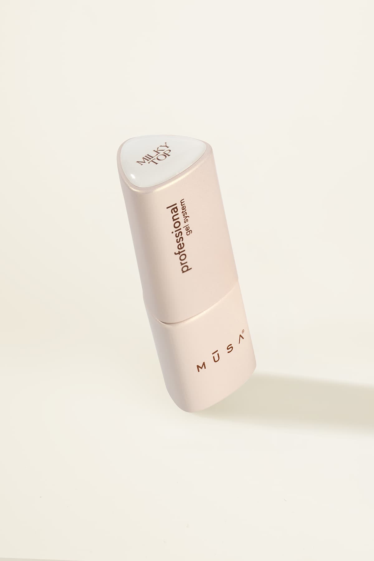 Photo du top coat Milky Top sans dispersion 8ml